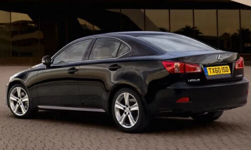 Lexus IS 200d #1