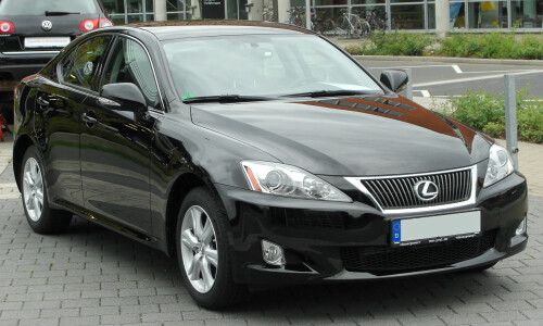 Lexus IS 220d #1