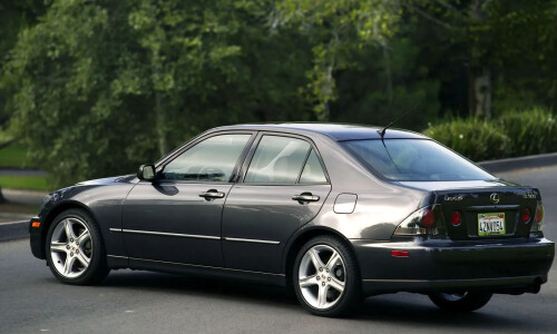 Lexus IS 300 #4