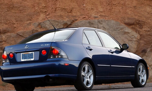 Lexus IS 300 #5