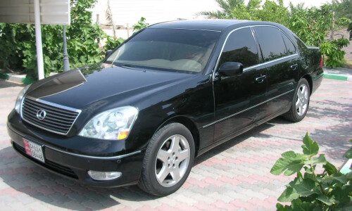 Lexus LS 430 #10