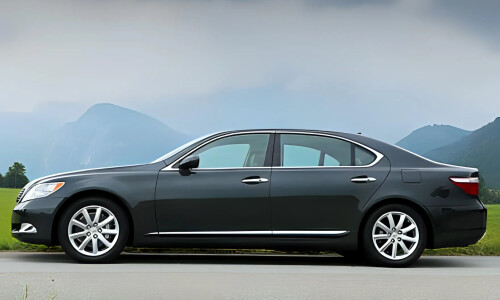 Lexus LS 460 #7