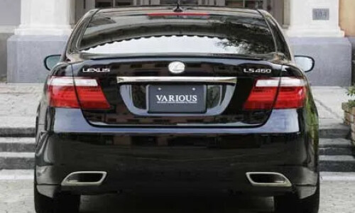 Lexus LS 460 AWD #9