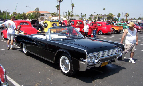 Lincoln Continental #1