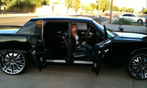 Lincoln Continental #8