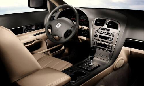 Lincoln LS #7