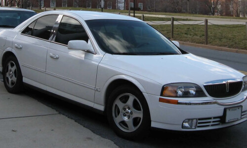 Lincoln LS #9