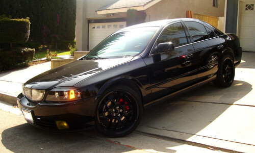 Lincoln LS #13