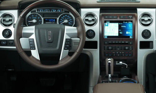 Lincoln Mark LT #7