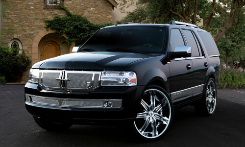 Lincoln Navigator #2