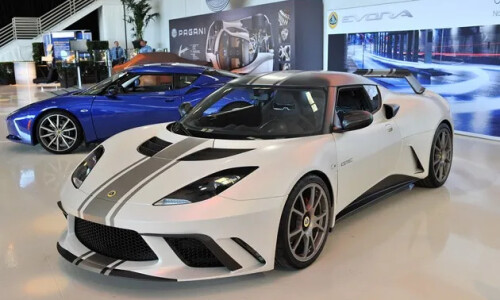 Lotus Evora GTE #1