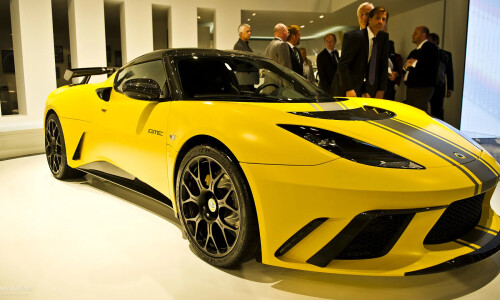 Lotus Evora GTE #18