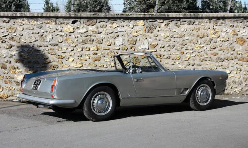 Maserati 3500 GT Spyder #10