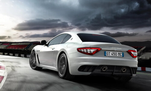 Maserati Gran Turismo MC Stradale #1