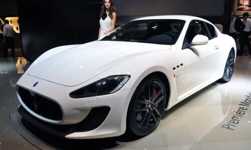 Maserati Gran Turismo MC Stradale #2