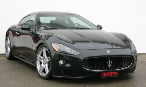 Maserati GranTurismo #10