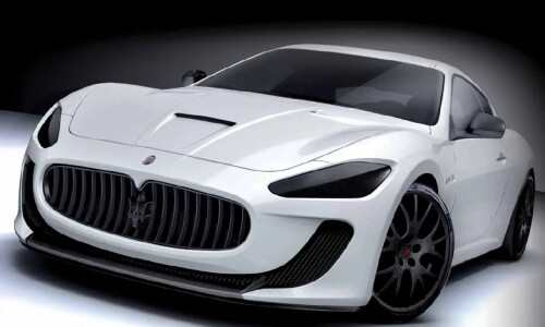 Maserati GranTurismo S #13