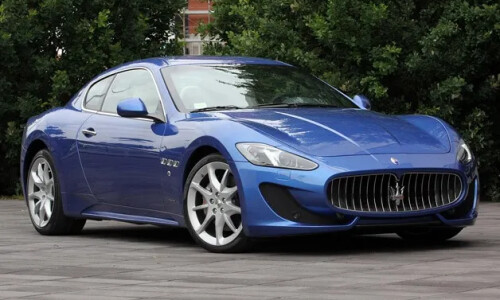 Maserati GranTurismo Sport #1