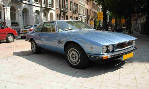 Maserati Kyalami #10
