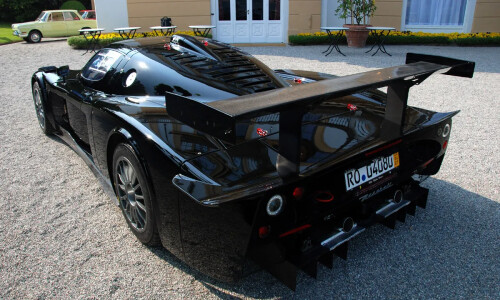 Maserati MC12 Corsa #10