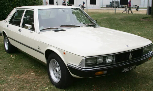 Maserati Quattroporte II #8
