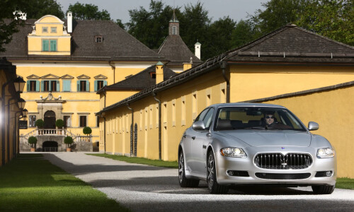 Maserati Quattroporte S #6