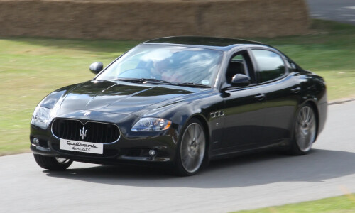 Maserati Quattroporte Sport GT #2