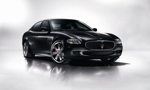 Maserati Quattroporte Sport GT #6