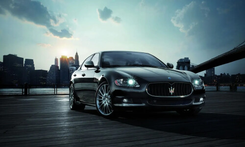 Maserati Quattroporte Sport GTS #1