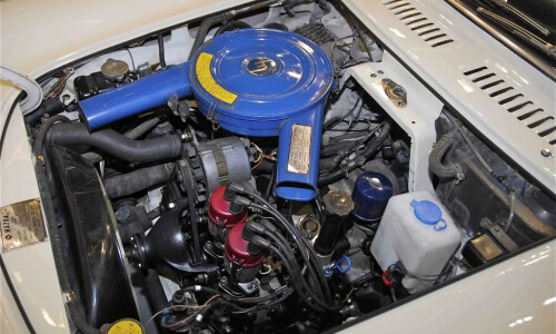Mazda 110 S Cosmo #15