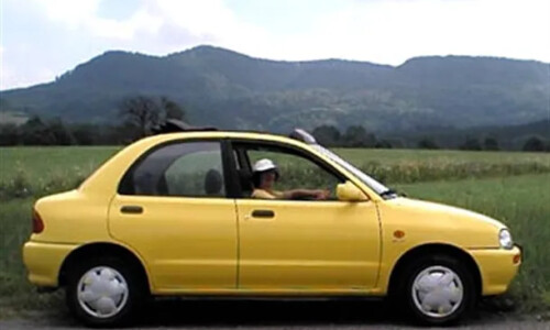 Mazda 121 #3