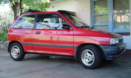 Mazda 121 #11