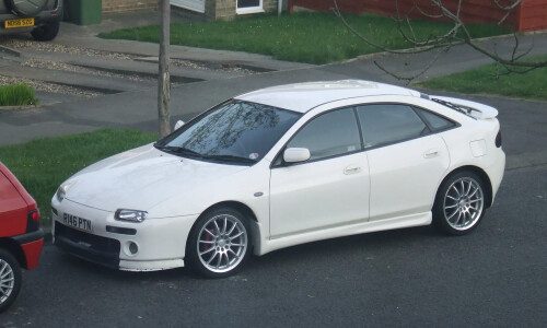 Mazda 323 #4