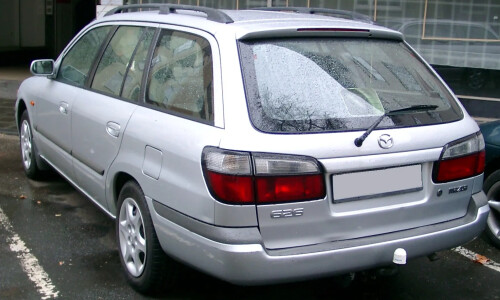Mazda 626 Kombi #4