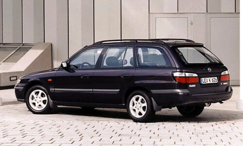 Mazda 626 Kombi #10