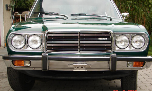 Mazda 929 #8