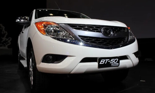 Mazda BT-50 #9