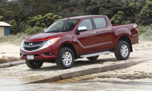 Mazda BT-50 #11