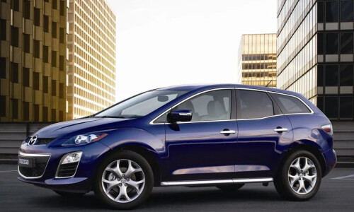Mazda CX-7 Diesel #11