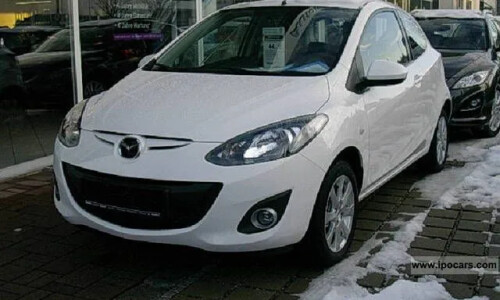 Mazda Mazda2 Active #5