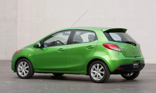 Mazda Mazda2 Active #11