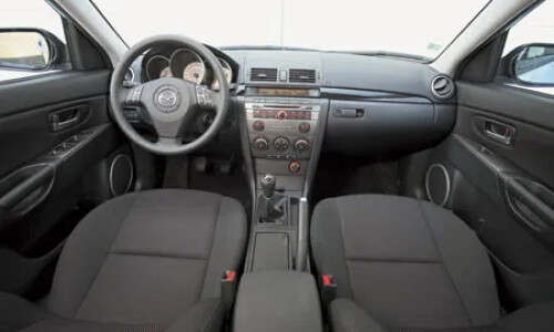 Mazda Mazda3 1.6 MZ-CD #2
