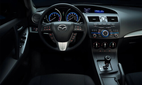 Mazda Mazda3 #13