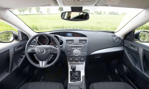 Mazda Mazda3 2.0 MZR #2