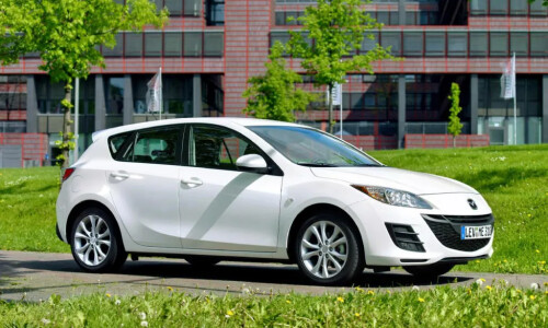Mazda Mazda3 Active #1