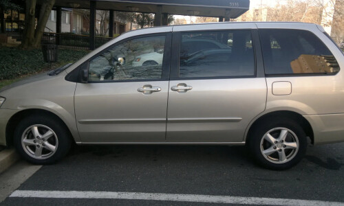 Mazda MPV #7