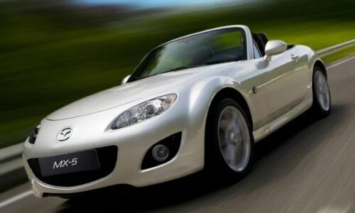 Mazda MX-5 Black &amp; White #3
