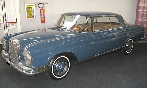 Mercedes-Benz 220 SEb Coupé #6