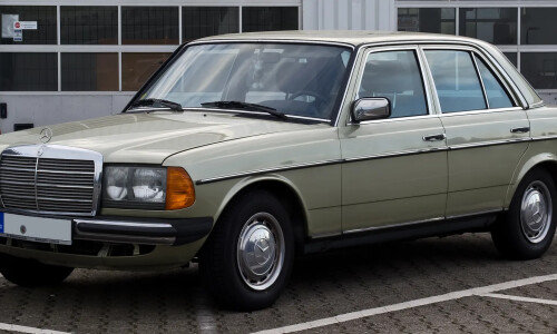 Mercedes-Benz 240 D 3.0 #8