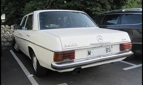 Mercedes-Benz 240 D 3.0 #9